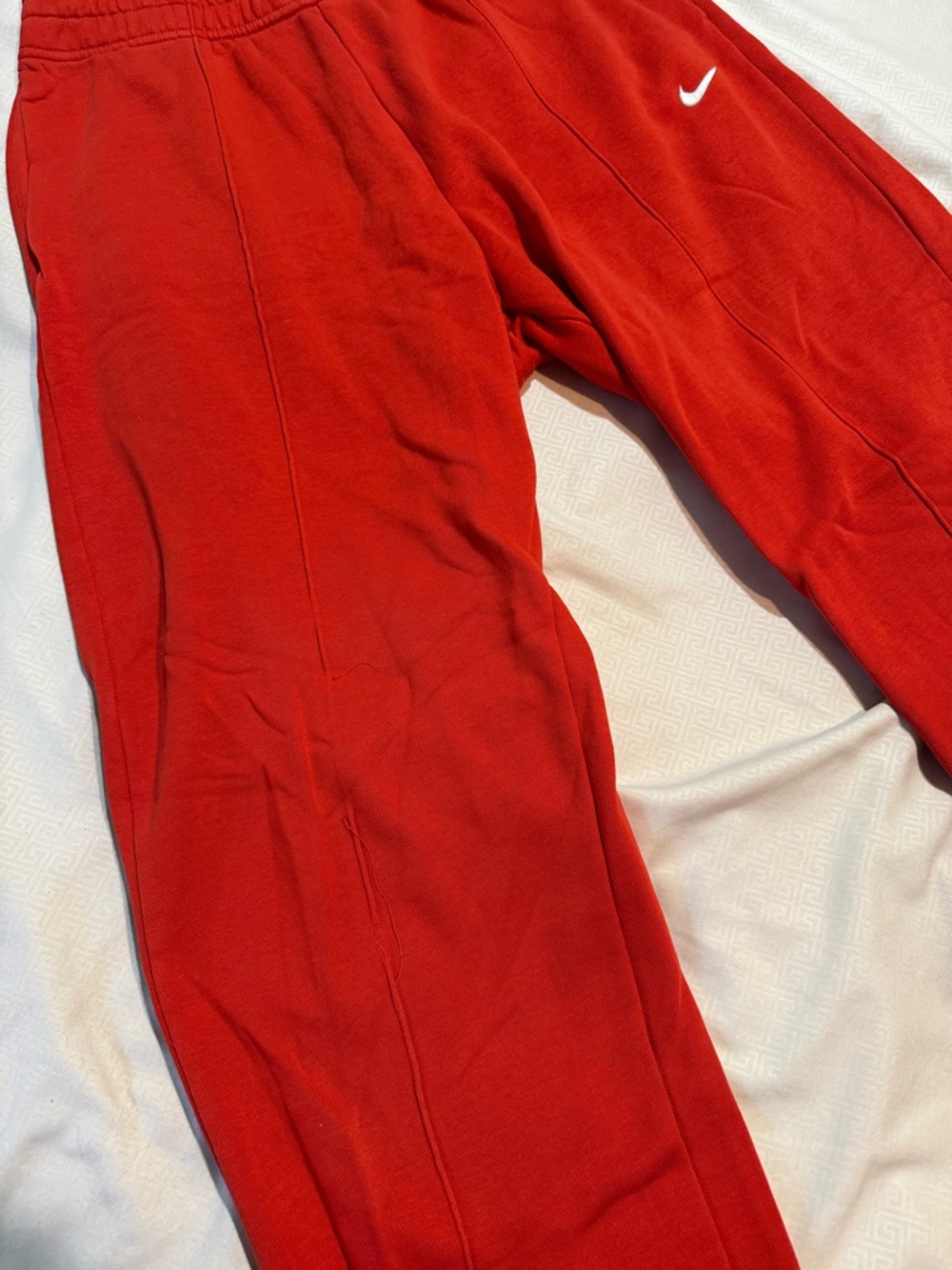 Nike Women's Sportswear Essential Collection Fleece Joggers